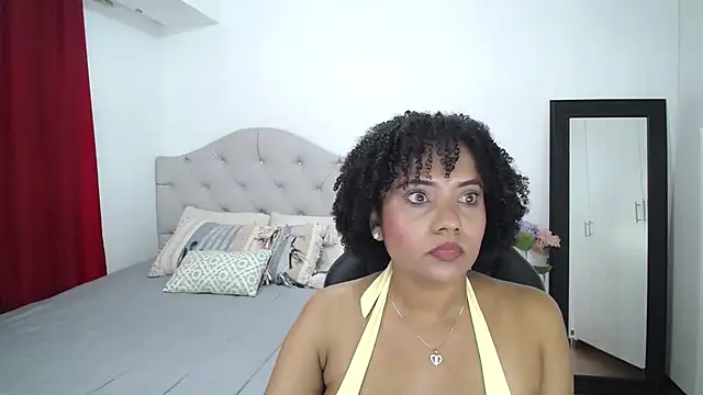 Snapshot of hope11x chatting on February 2, 4:50 pm hope11x online show from February 2, 4:50 pm