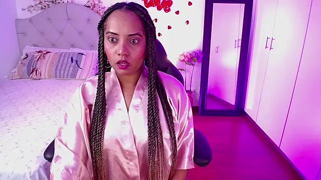 hope11x online show from April 17, 7:38 pm