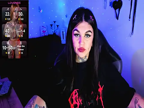 Zoeee 001 online show from March 14, 11:33 pm