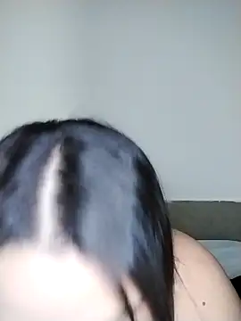 SamanthaStonee online show from April 9, 4:14 am