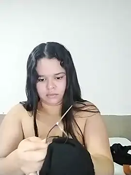 SamanthaStonee online show from May 10, 11:06 pm
