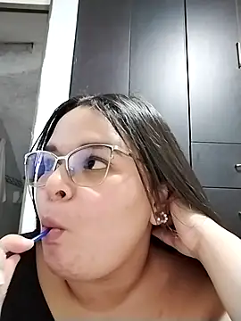 SamanthaStonee online show from February 19, 9:56 pm