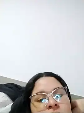 SamanthaStonee online show from June 1, 12:33 am