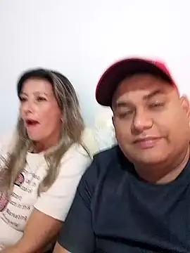 wessAndSandri online show from March 30, 8:32 pm