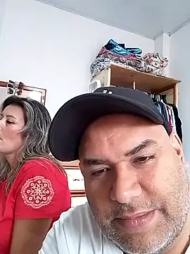 wessAndSandri online show from April 14, 7:41 pm