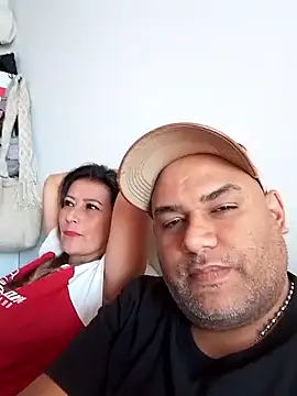 wessAndSandri online show from March 25, 7:46 pm