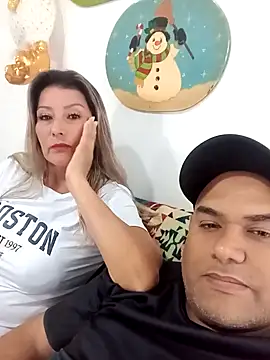 wessAndSandri online show from March 6, 8:04 pm