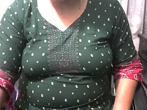 Snapshot of SumaiyaSultana chatting on February 6, 2:46 pm SumaiyaSultana online show from February 6, 2:46 pm