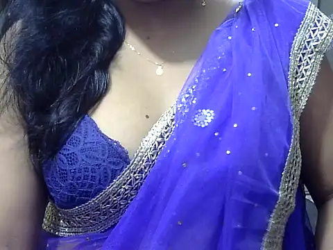 Snapshot of SumaiyaSultana chatting on July 8, 4:29 pm SumaiyaSultana online show from July 8, 4:29 pm