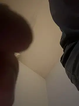 Snapshot of Lucas328706 chatting on February 3, 2:53 am Lucas328706 online show from February 3, 2:53 am