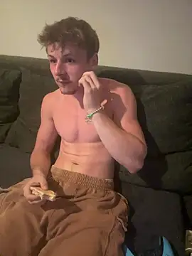 Lucas328706 online show from July 11, 8:31 pm