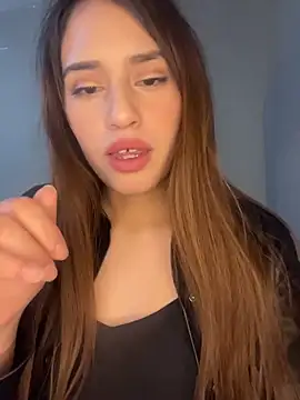 romyamo online show from February 15, 7:09 am