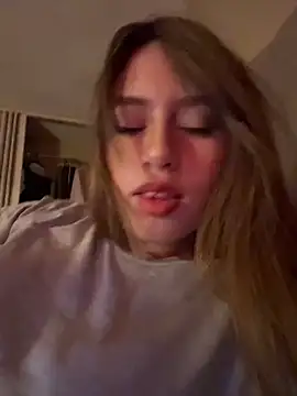 romyamo online show from April 16, 10:27 am