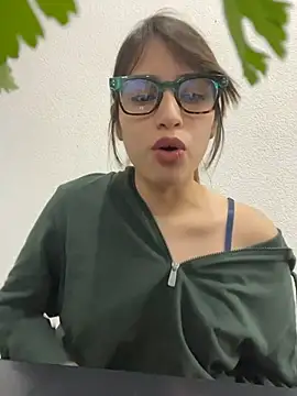 romyamo online show from February 17, 1:58 am