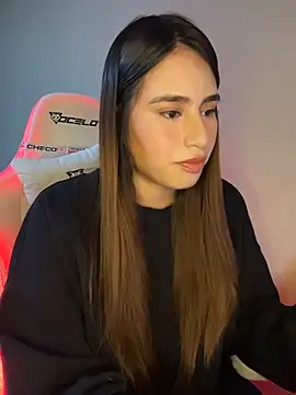 romyamo online show from March 20, 1:50 am