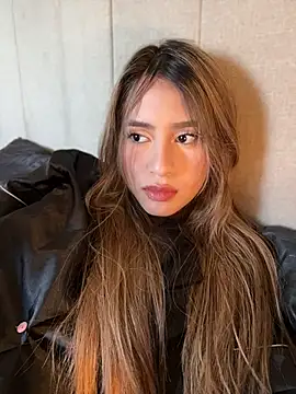 romyamo online show from May 27, 11:12 pm