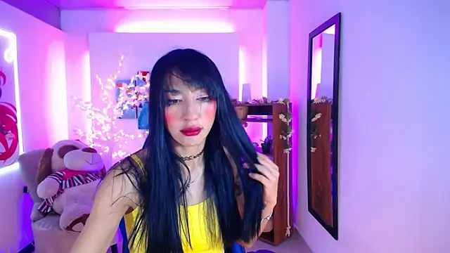 Snapshot of FIORELLA_L chatting on June 27, 12:11 pm FIORELLA L online show from June 27, 12:11 pm
