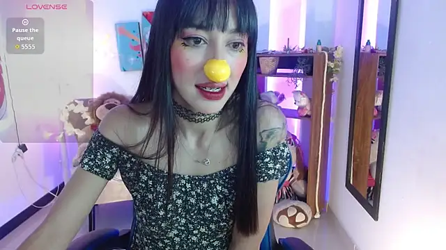 FIORELLA L online show from March 11, 12:21 pm