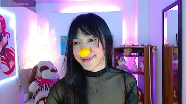 Snapshot of FIORELLA_L chatting on April 24, 12:18 pm FIORELLA L online show from April 24, 12:18 pm