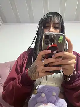 kuromi x online show from February 22, 7:55 am