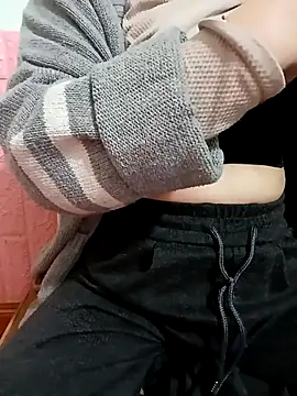 Snapshot of Tulip_ii chatting on February 10, 4:55 am Tulip ii online show from February 10, 4:55 am