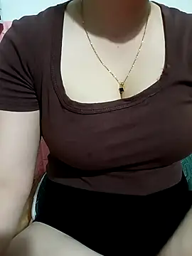 Snapshot of Tulip_ii chatting on March 1, 4:51 pm Tulip ii online show from March 1, 4:51 pm