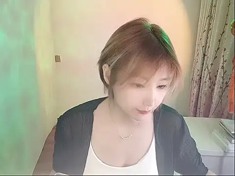 moo-77 online show from May 15, 2:48 pm