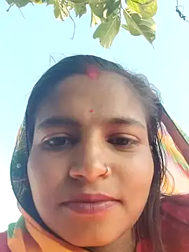 Snapshot of Gungun_thakur chatting on February 6, 9:38 am Gungun thakur online show from February 6, 9:38 am