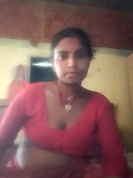 Snapshot of Gungun_thakur chatting on May 13, 7:26 am Gungun thakur online show from May 13, 7:26 am
