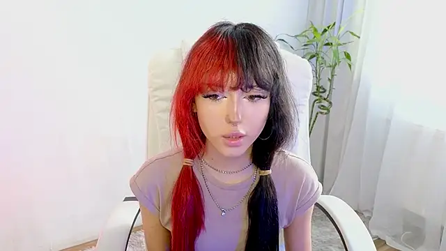 Snapshot of __Amiraa chatting on February 21, 10:28 am Amiraa online show from February 21, 10:28 am