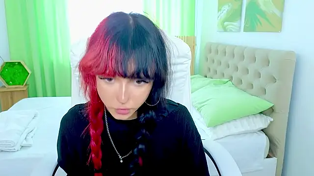   Amiraa online show from March 11, 11:37 am