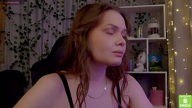 Snapshot of Kate_mermaid chatting on March 2, 1:39 am Kate mermaid online show from March 2, 1:39 am