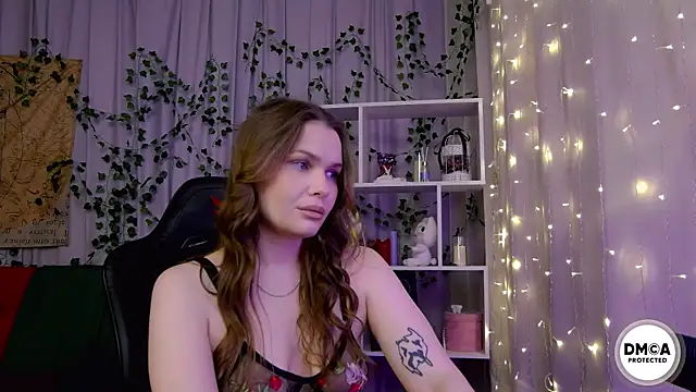 Snapshot of Kate_mermaid chatting on February 27, 1:28 am Kate mermaid online show from February 27, 1:28 am