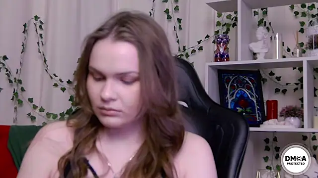 Snapshot of Kate_mermaid chatting on February 12, 1:49 am Kate mermaid online show from February 12, 1:49 am