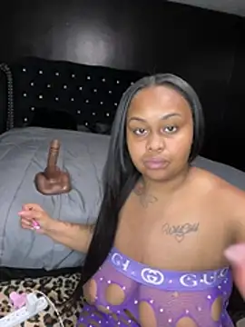 Snapshot of tipheragain chatting on February 21, 5:09 am tipheragain online show from February 21, 5:09 am