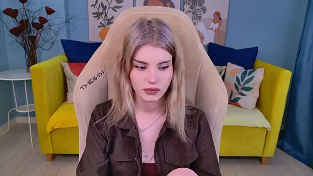 ScarletBlackwood online show from March 24, 4:56 am