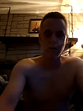 sexy hottie guy online show from May 11, 3:07 pm