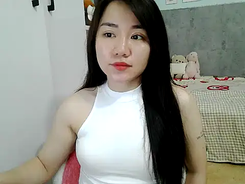 Amy8386 online show from May 3, 7:02 am
