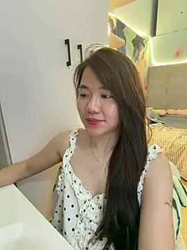 Snapshot of Amy8386 chatting on June 16, 5:02 pm Amy8386 online show from June 16, 5:02 pm