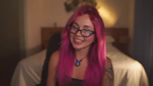 Sarah Pink online show from March 8, 1:14 pm