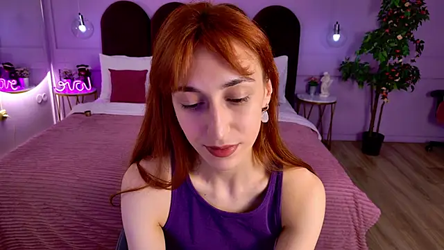 LeyaAtwood online show from May 20, 4:04 pm