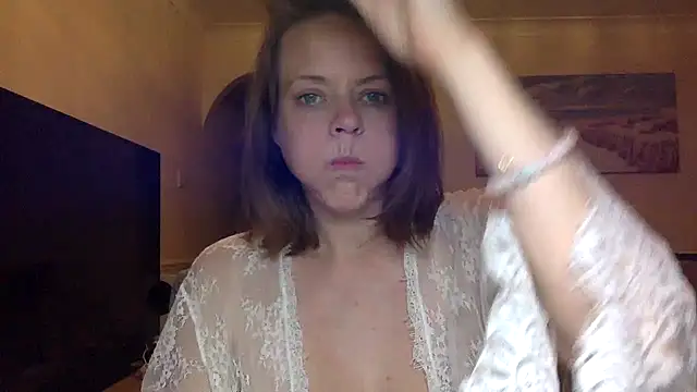 ElizabethArden42- online show from April 12, 11:08 pm