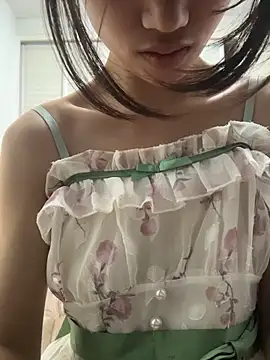 srr6677 online show from April 22, 12:12 pm
