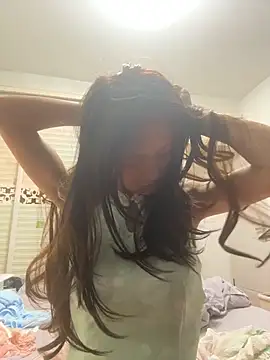 srr6677 online show from April 23, 2:51 pm