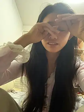 Snapshot of srr6677 chatting on February 24, 7:42 am srr6677 online show from February 24, 7:42 am