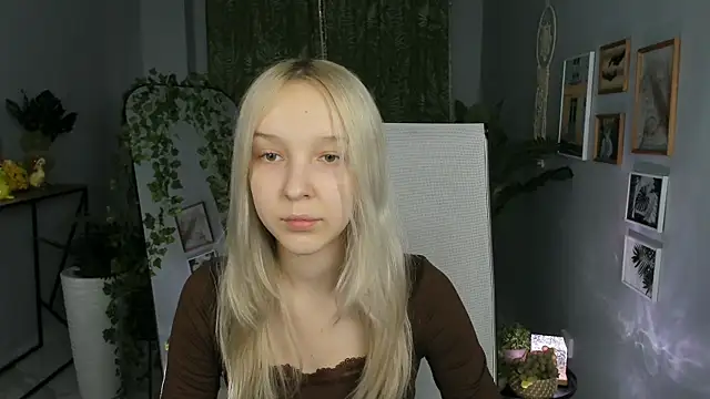 MaoqiBeverly online show from April 22, 5:03 am