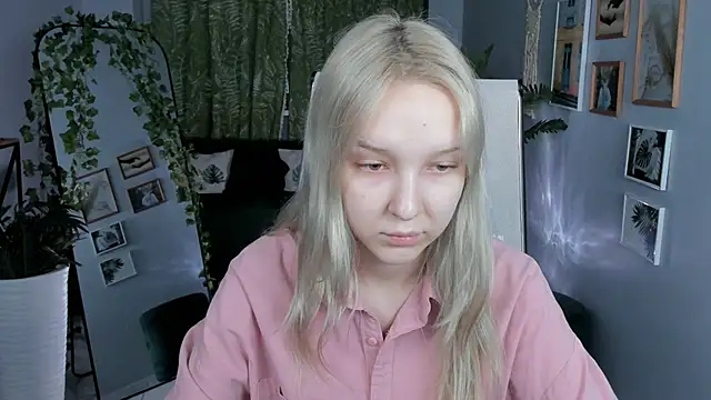 MaoqiBeverly online show from April 4, 3:46 am