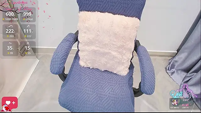 Snapshot of Sweet_Girl2k7 chatting on February 21, 11:23 am Sweet Girl2k7 online show from February 21, 11:23 am