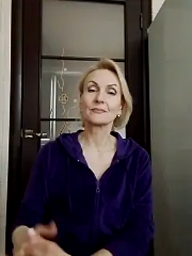 MichelleSolis online show from April 12, 2:31 pm