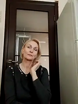 MichelleSolis online show from March 1, 2:06 pm